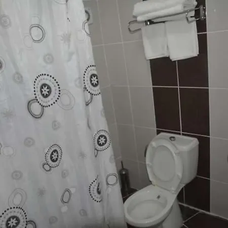 Ege & Guest house *