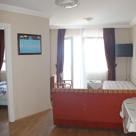 Konukevi Ege & Ayvalı