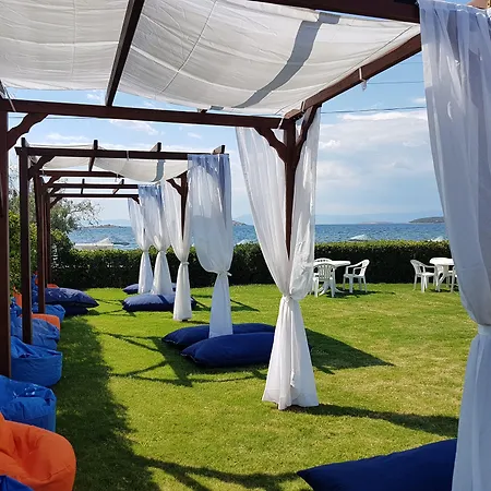 Casa de hóspedes Ege & 4*