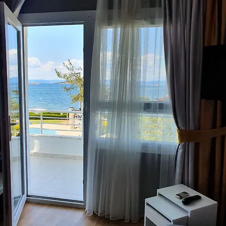 Casa de hóspedes Ege & 4*