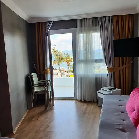 Ege & Maison d'hôtes Ayvalı