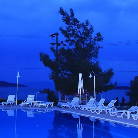 Casa de hóspedes Ege & 4*