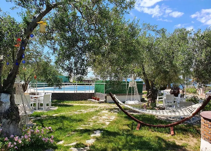 Ege Apart&hotel Gasthuis 4*